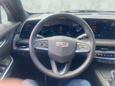 2025 Cadillac XT4 Premium Luxury