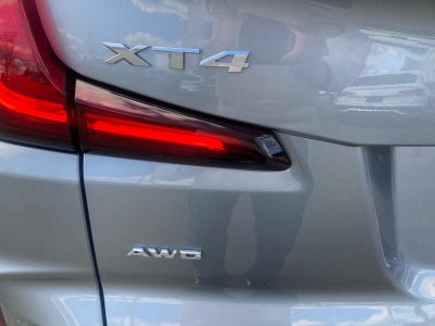 2025 Cadillac XT4 Premium Luxury