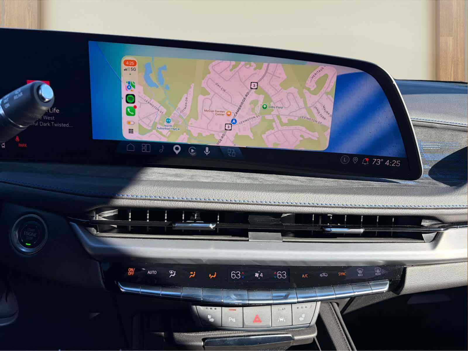 2025 Cadillac XT4 Sport