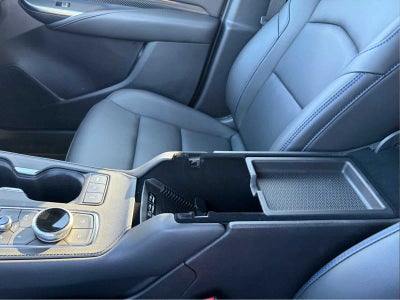 2025 Cadillac XT4 Sport
