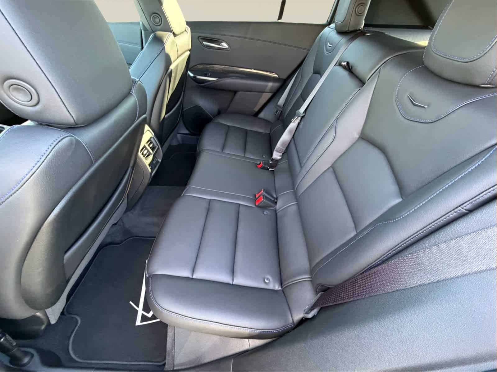 2025 Cadillac XT4 Sport