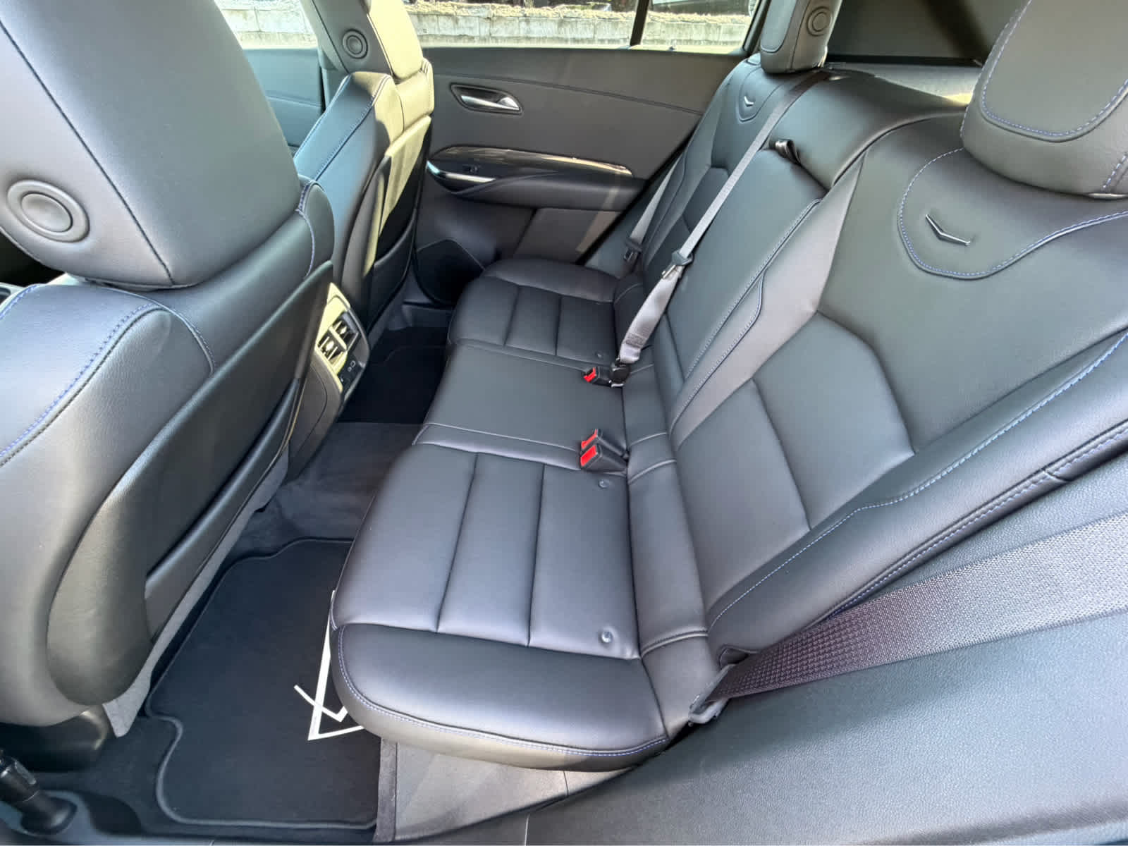 2025 Cadillac XT4 Sport
