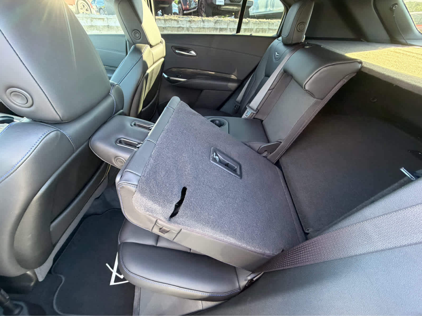 2025 Cadillac XT4 Sport