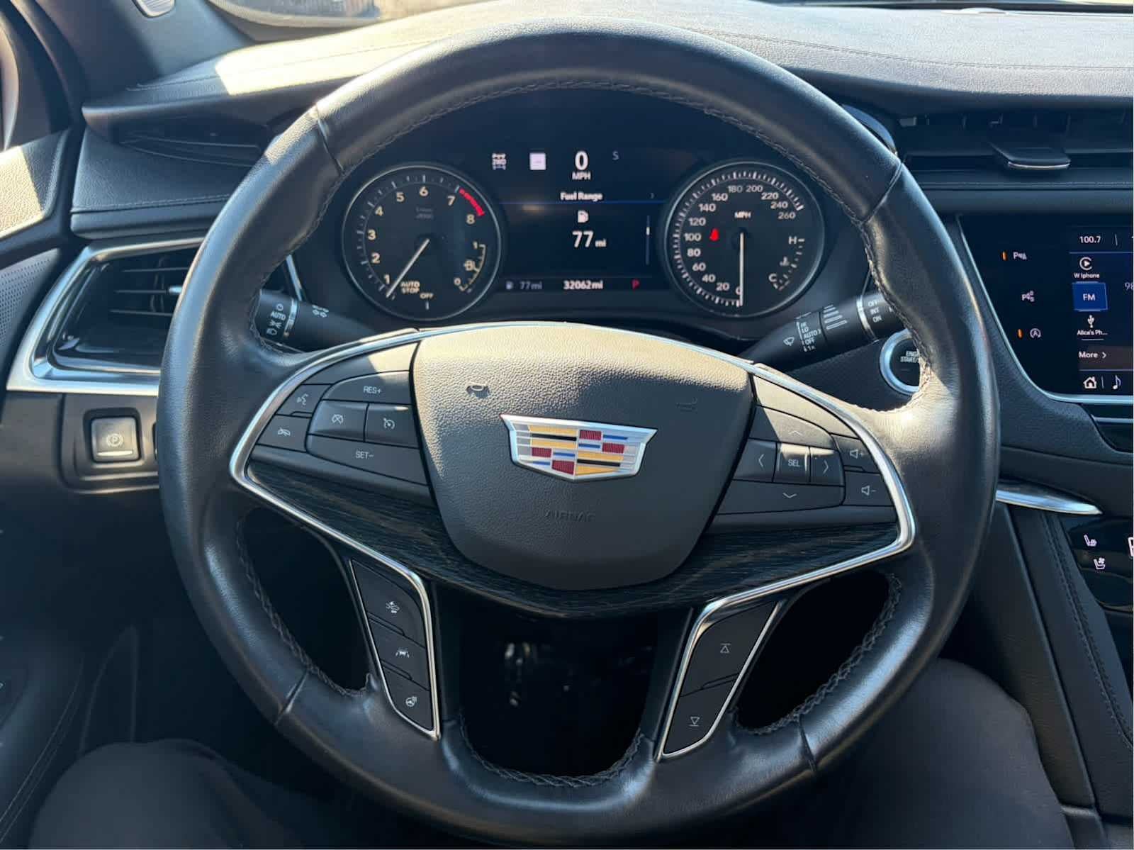 2022 Cadillac XT5 Premium Luxury
