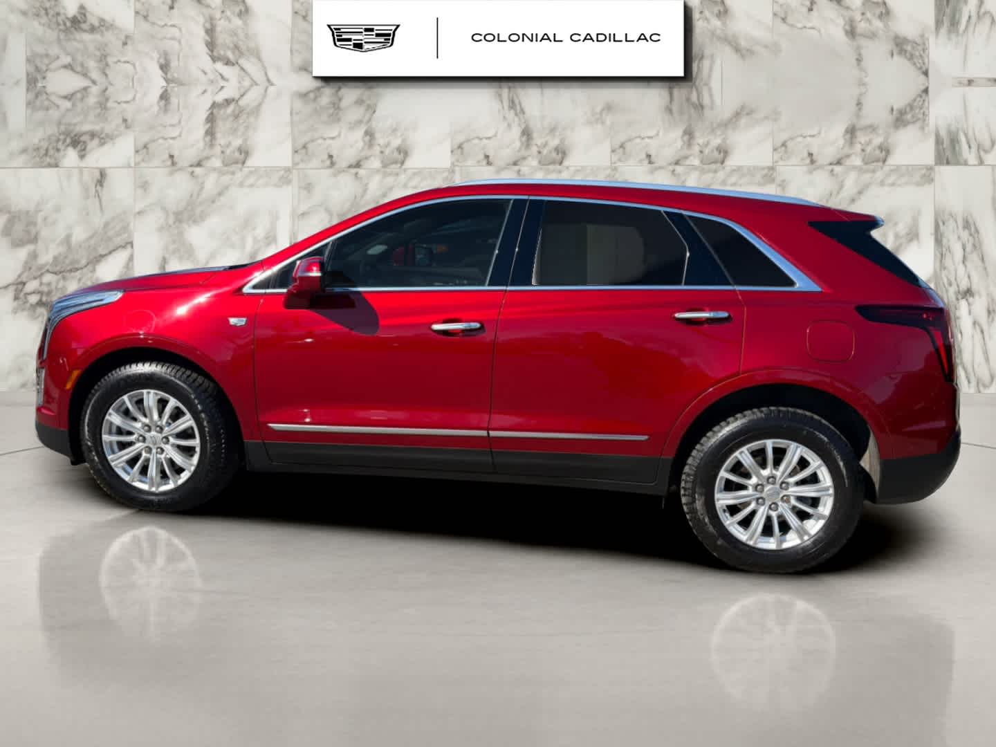 2022 Cadillac XT5 Premium Luxury