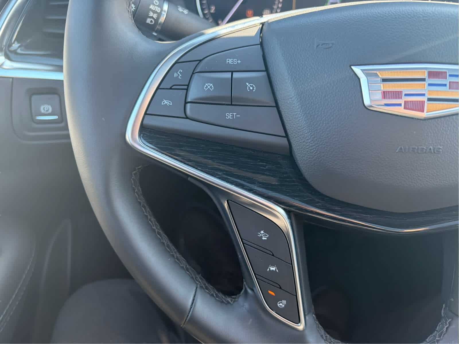 2025 Cadillac XT5 Premium Luxury