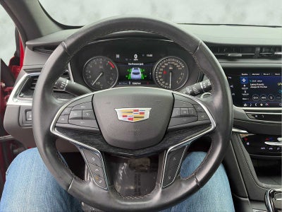 2022 Cadillac XT5 Premium Luxury