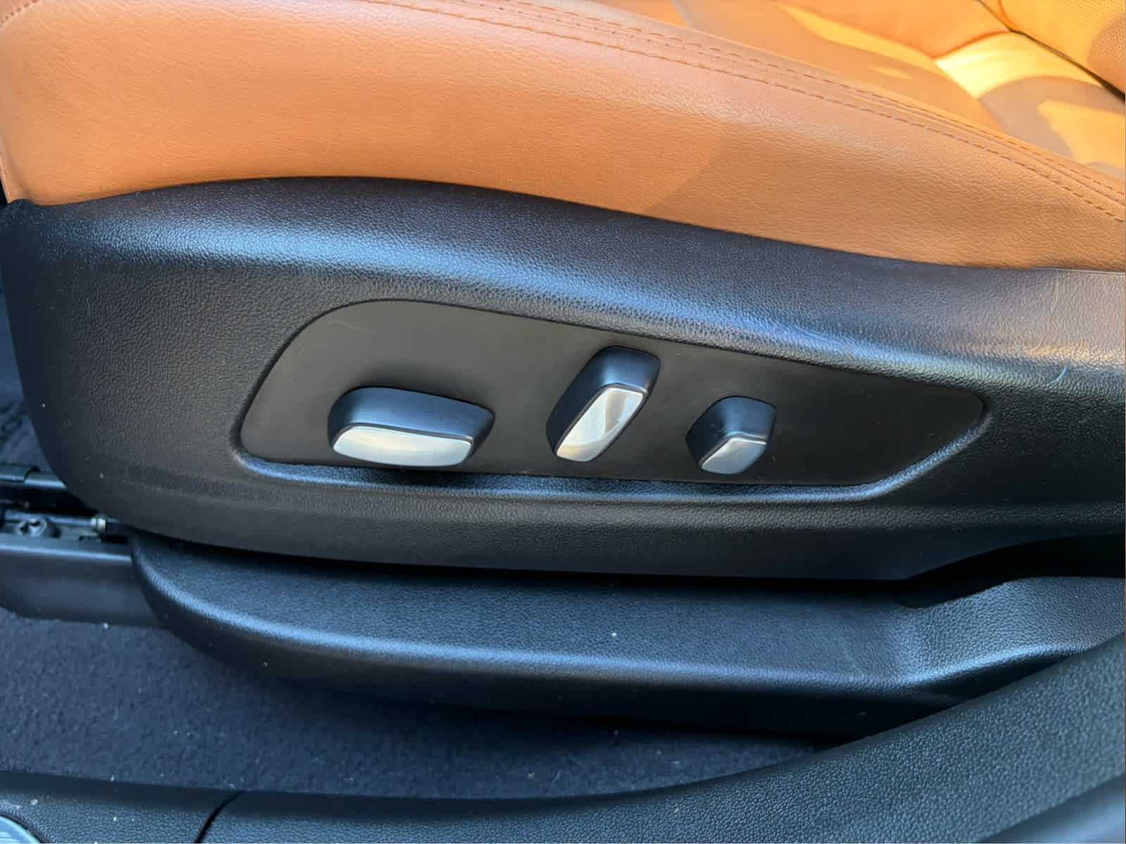 2023 Cadillac XT5 AWD Premium Luxury
