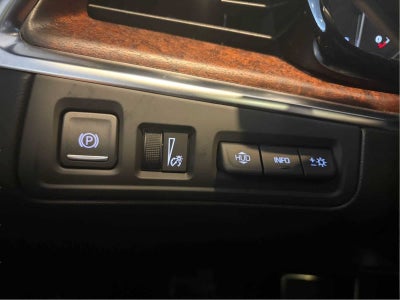 2025 Cadillac XT5 Sport