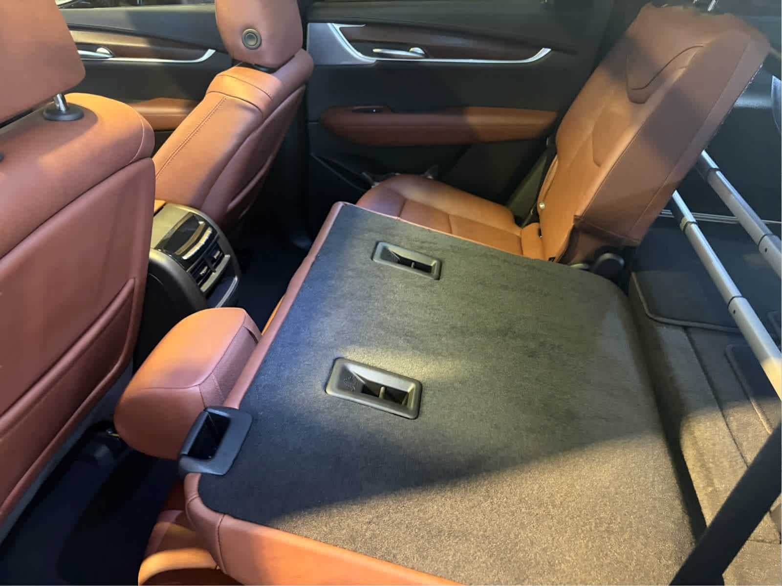 2025 Cadillac XT5 Sport