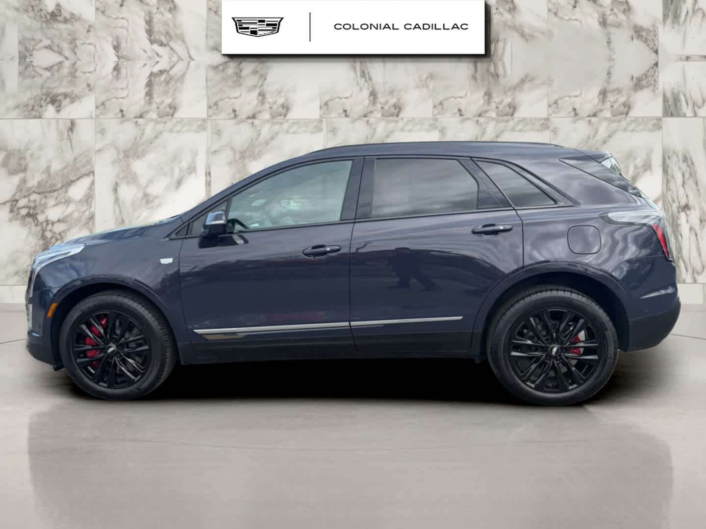 2025 Cadillac XT5 Sport