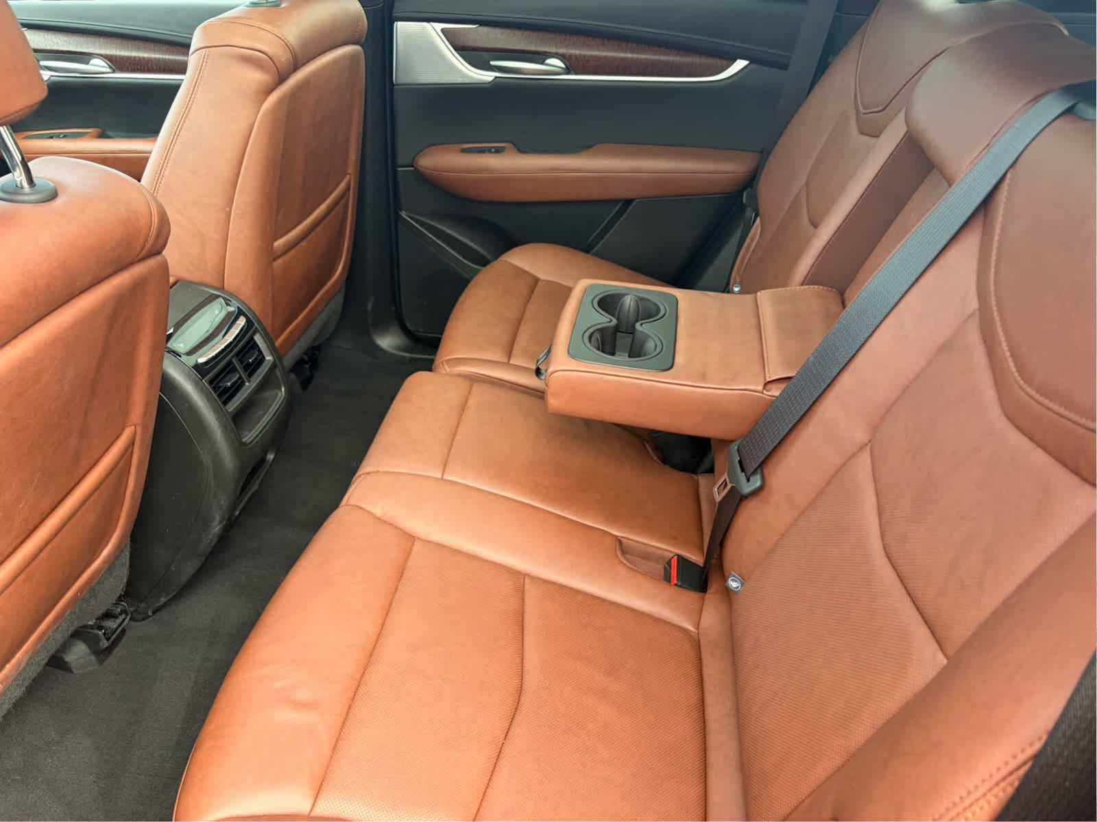 2025 Cadillac XT5 Sport