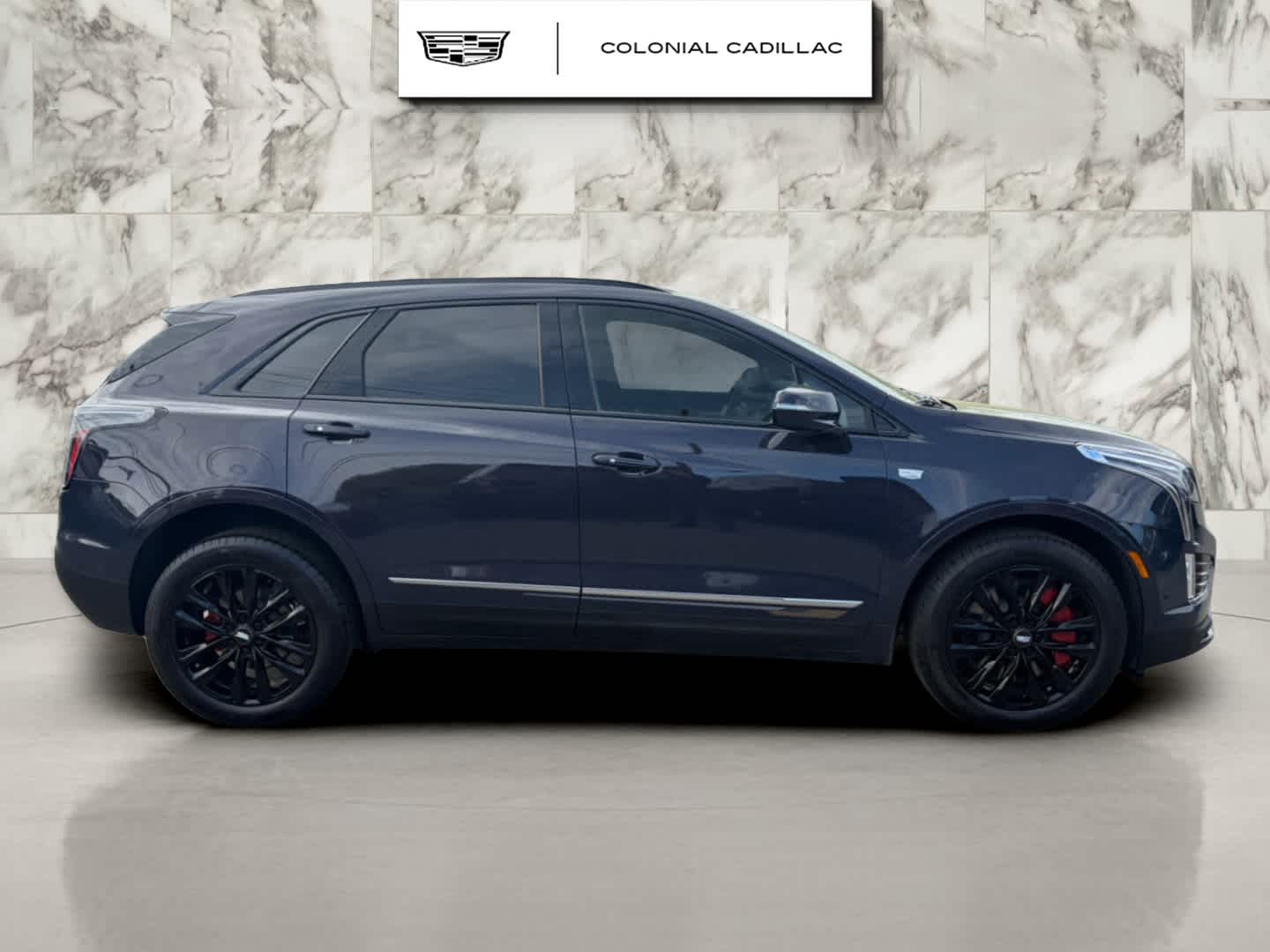 2025 Cadillac XT5 Sport