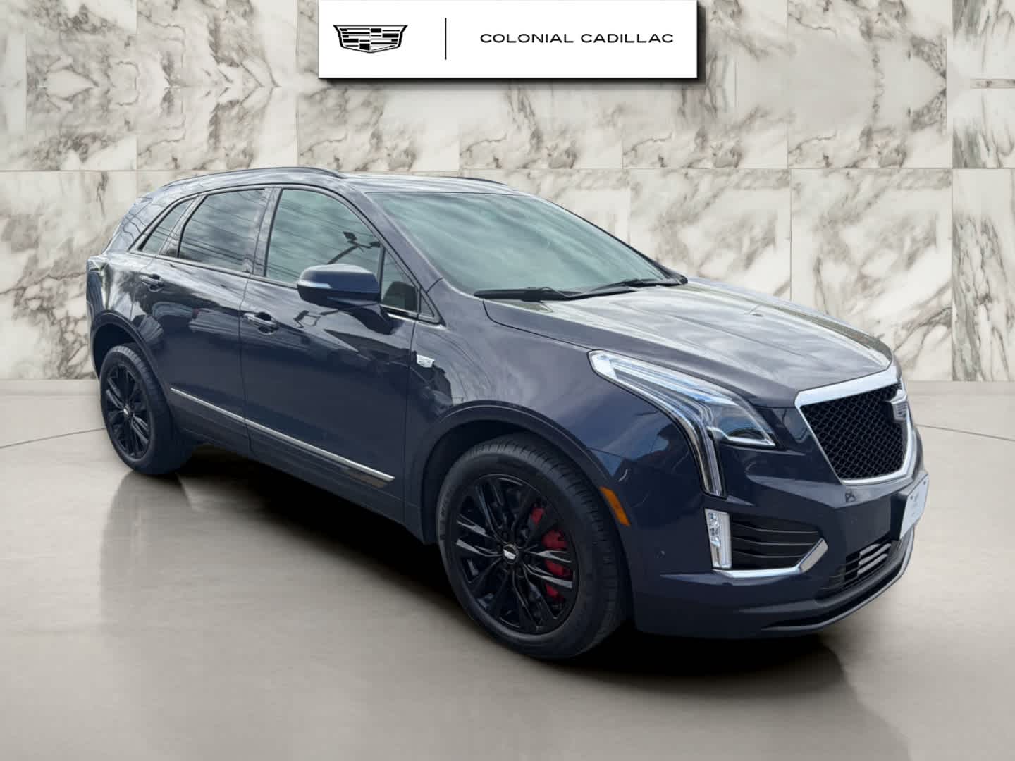 2025 Cadillac XT5 Sport