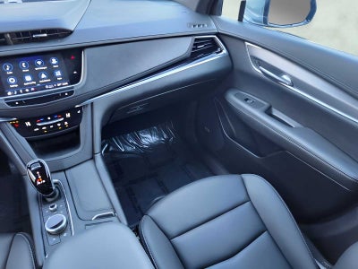 2024 Cadillac XT6 Luxury