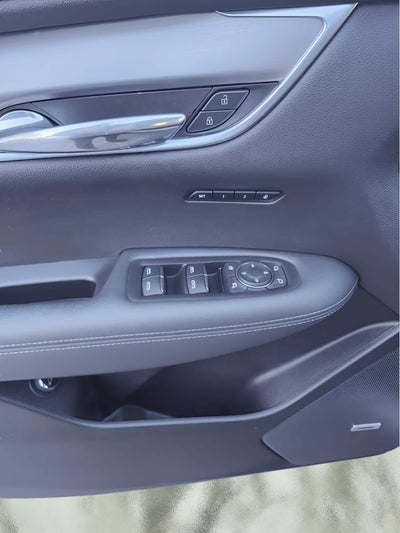 2024 Cadillac XT6 Luxury