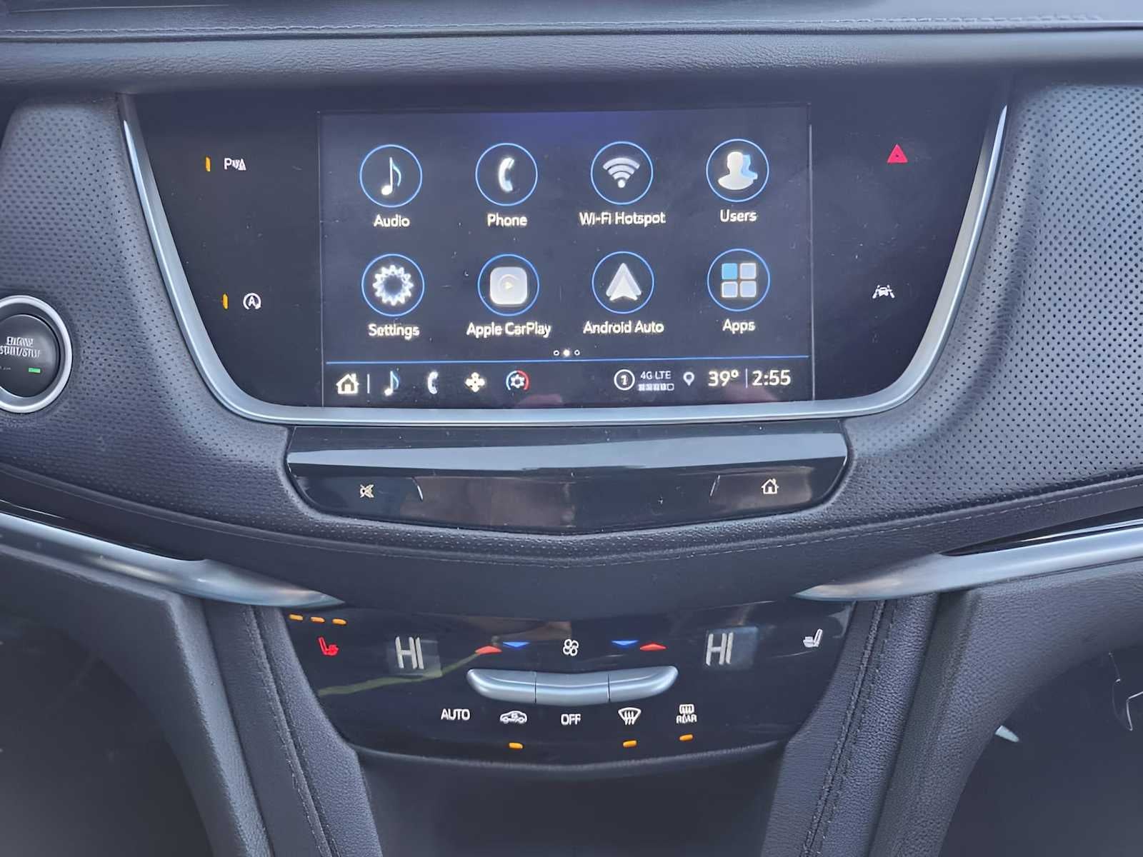 2024 Cadillac XT6 Luxury