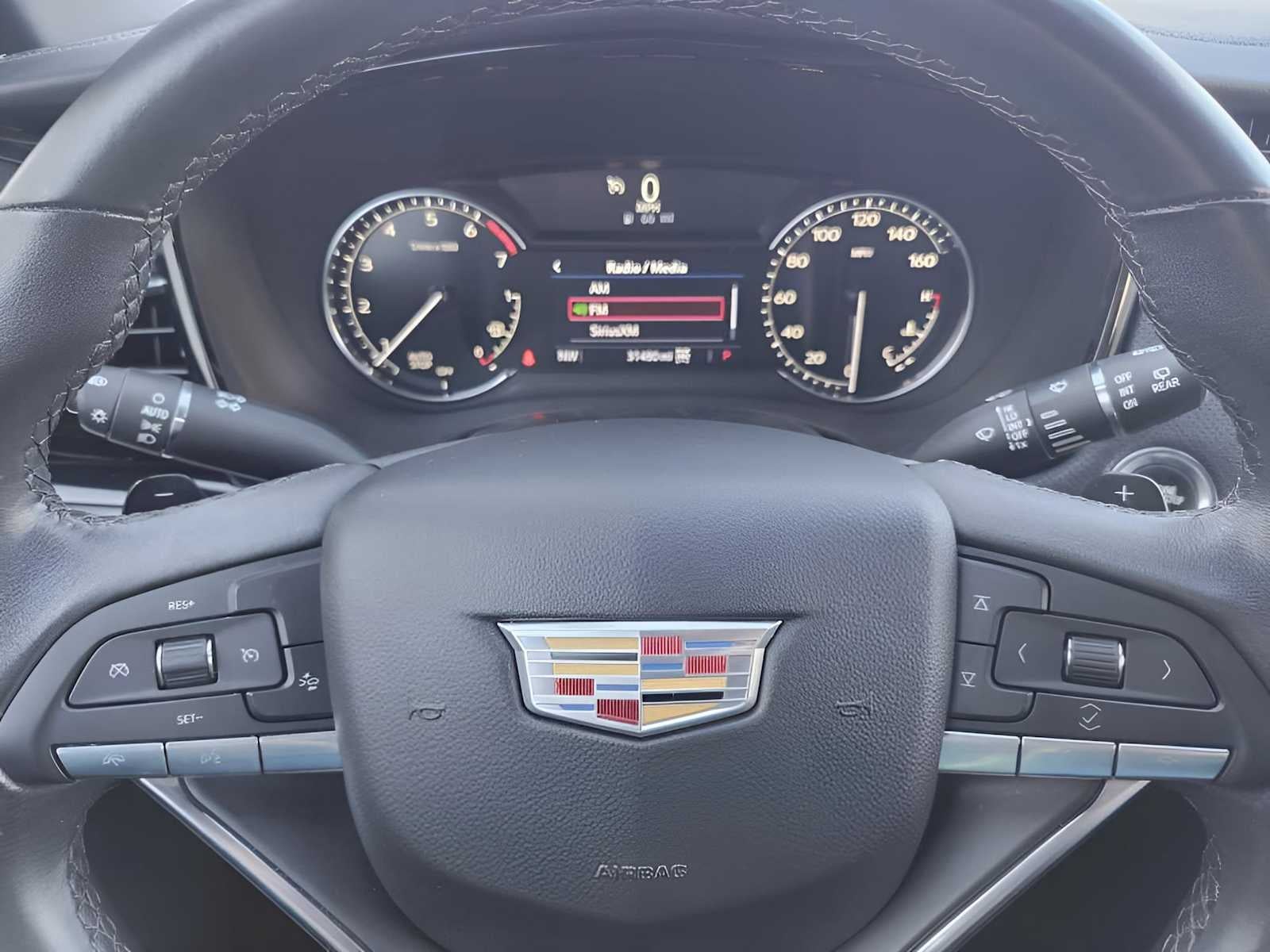 2024 Cadillac XT6 Luxury