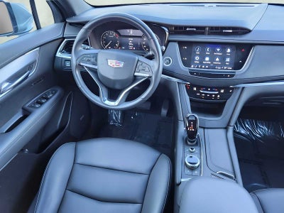2024 Cadillac XT6 Luxury