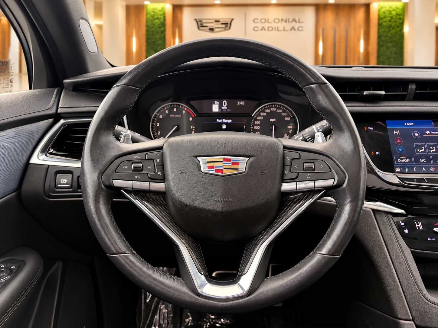 2024 Cadillac XT6 Sport