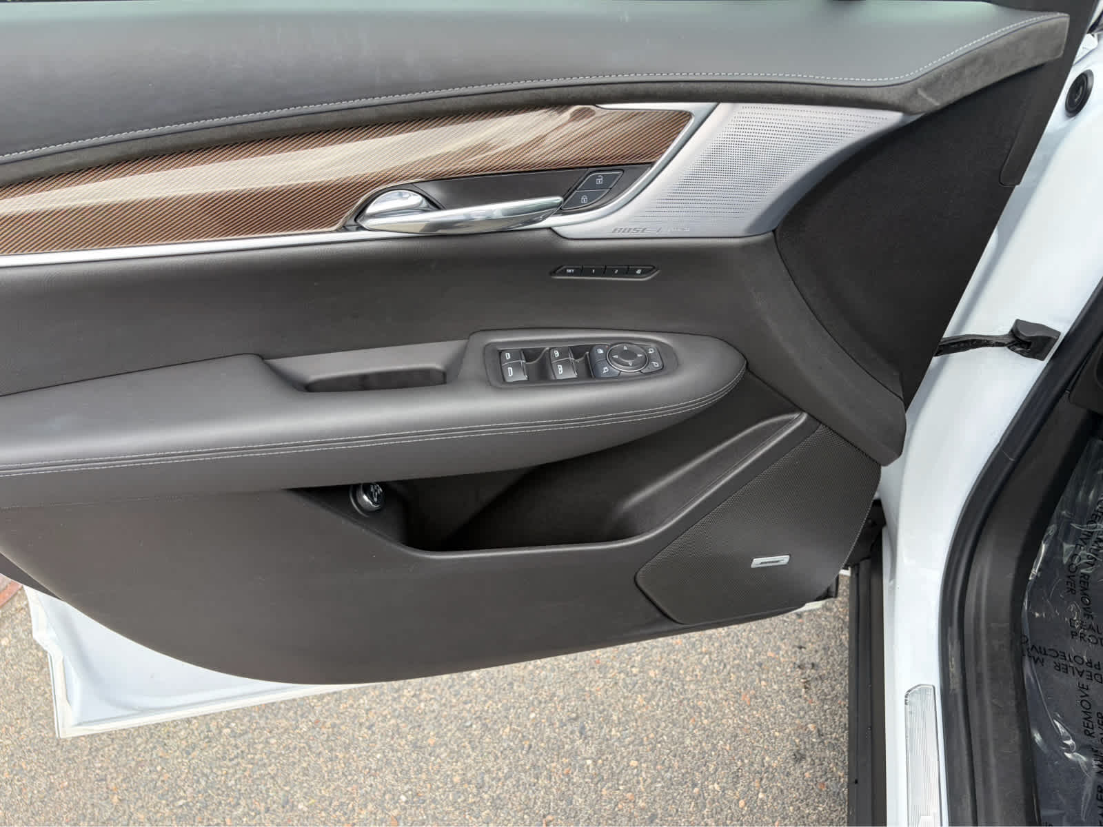 2025 Cadillac XT6 Sport