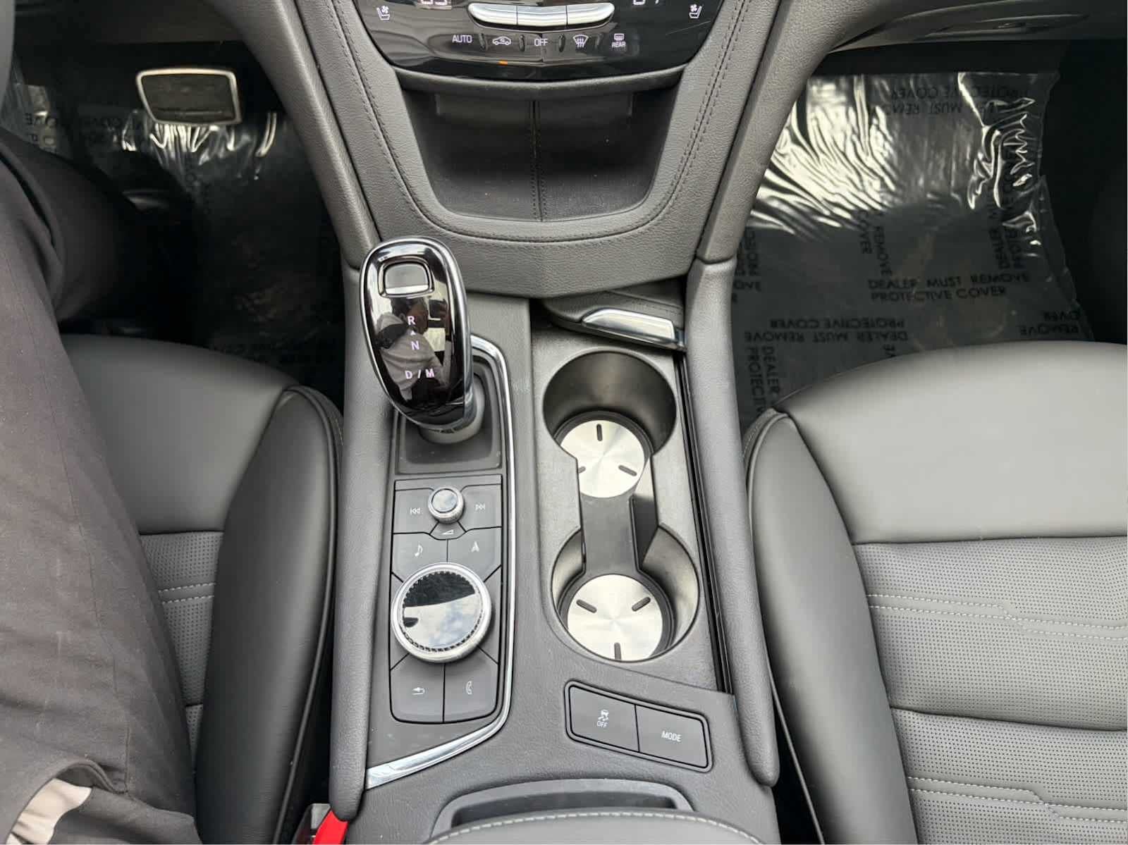 2025 Cadillac XT6 Sport