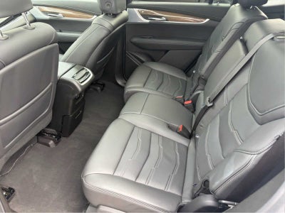 2025 Cadillac XT6 Sport