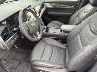 2025 Cadillac XT6 Sport
