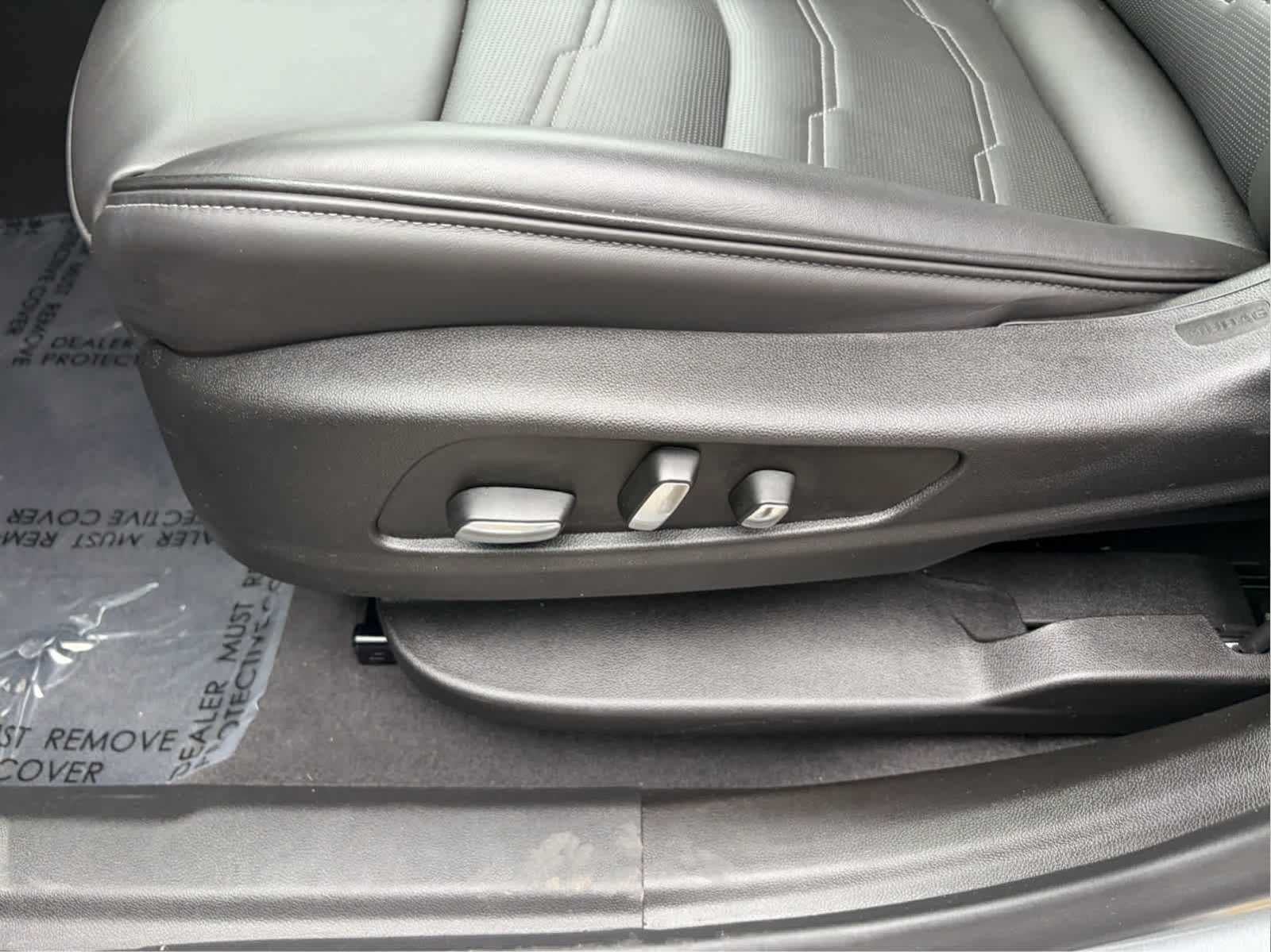 2025 Cadillac XT6 Sport