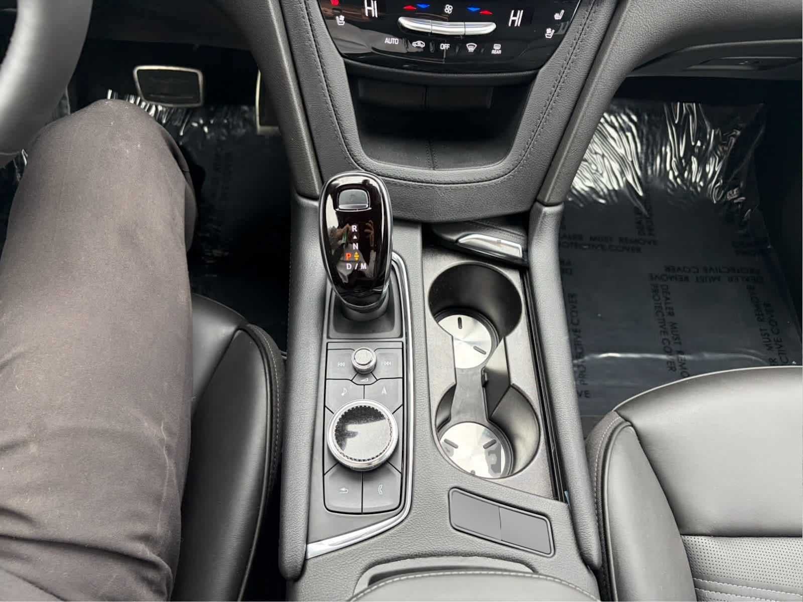 2025 Cadillac XT6 Sport