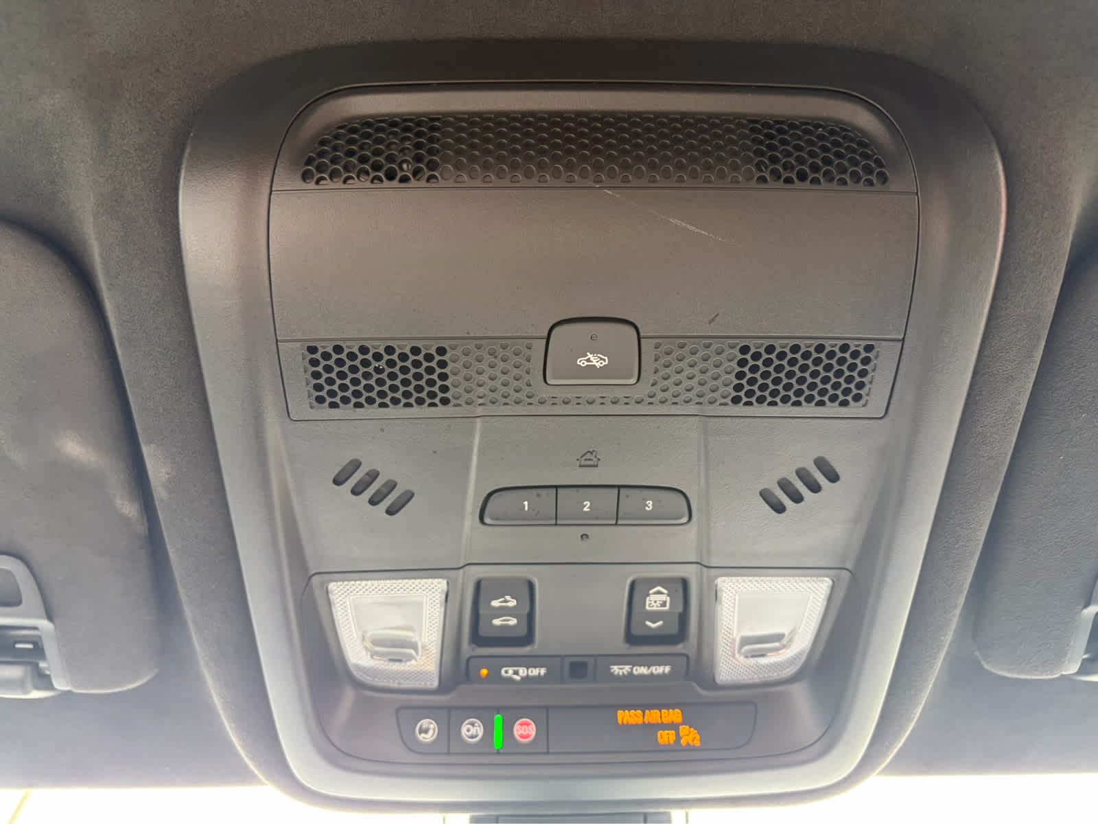 2025 Cadillac XT6 Sport