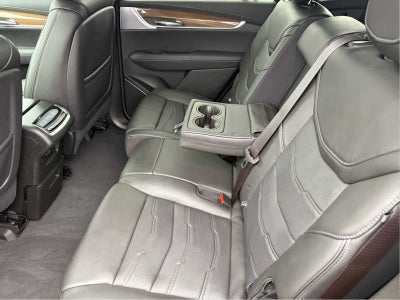 2025 Cadillac XT6 Sport