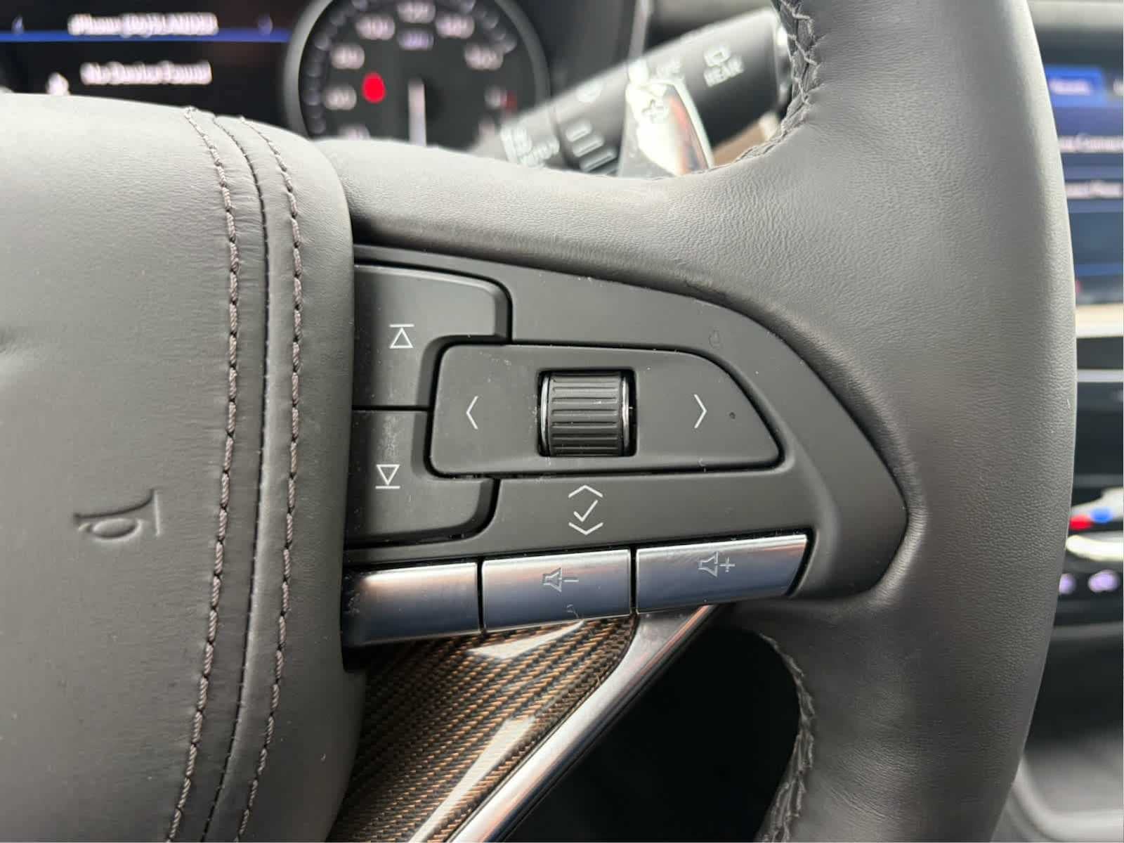 2025 Cadillac XT6 Sport