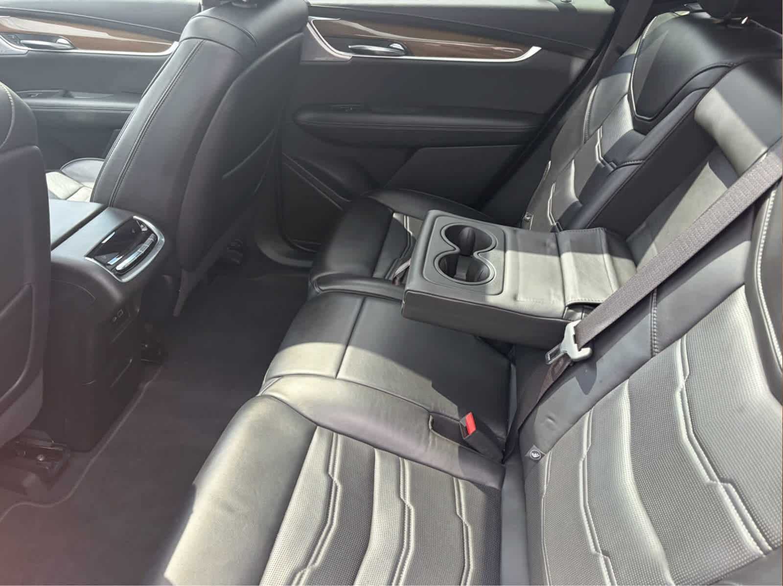 2020 Cadillac XT6 AWD Sport