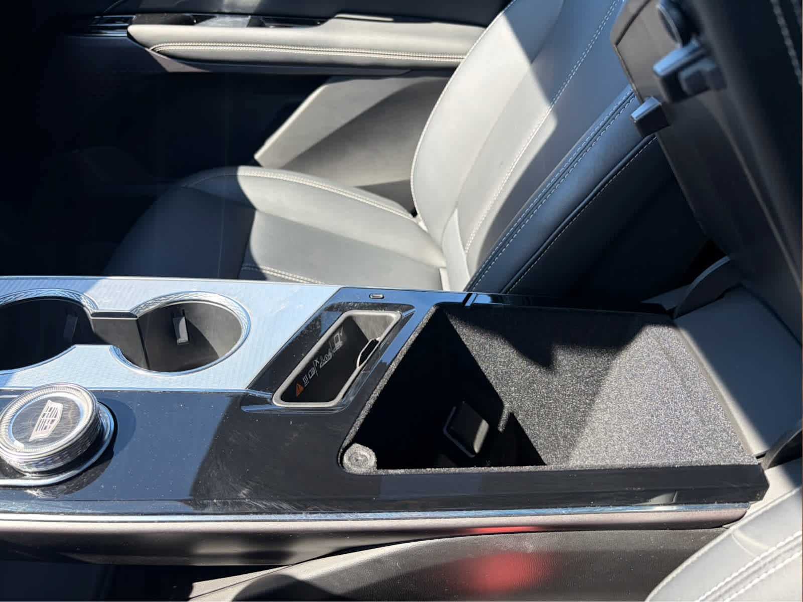 2024 Cadillac LYRIQ Tech
