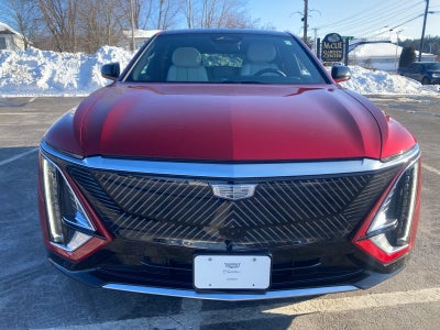 2024 Cadillac LYRIQ Luxury 1