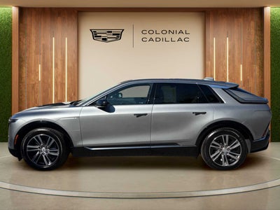 2024 Cadillac LYRIQ Luxury 1