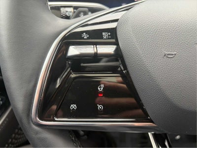 2024 Cadillac LYRIQ Luxury 1