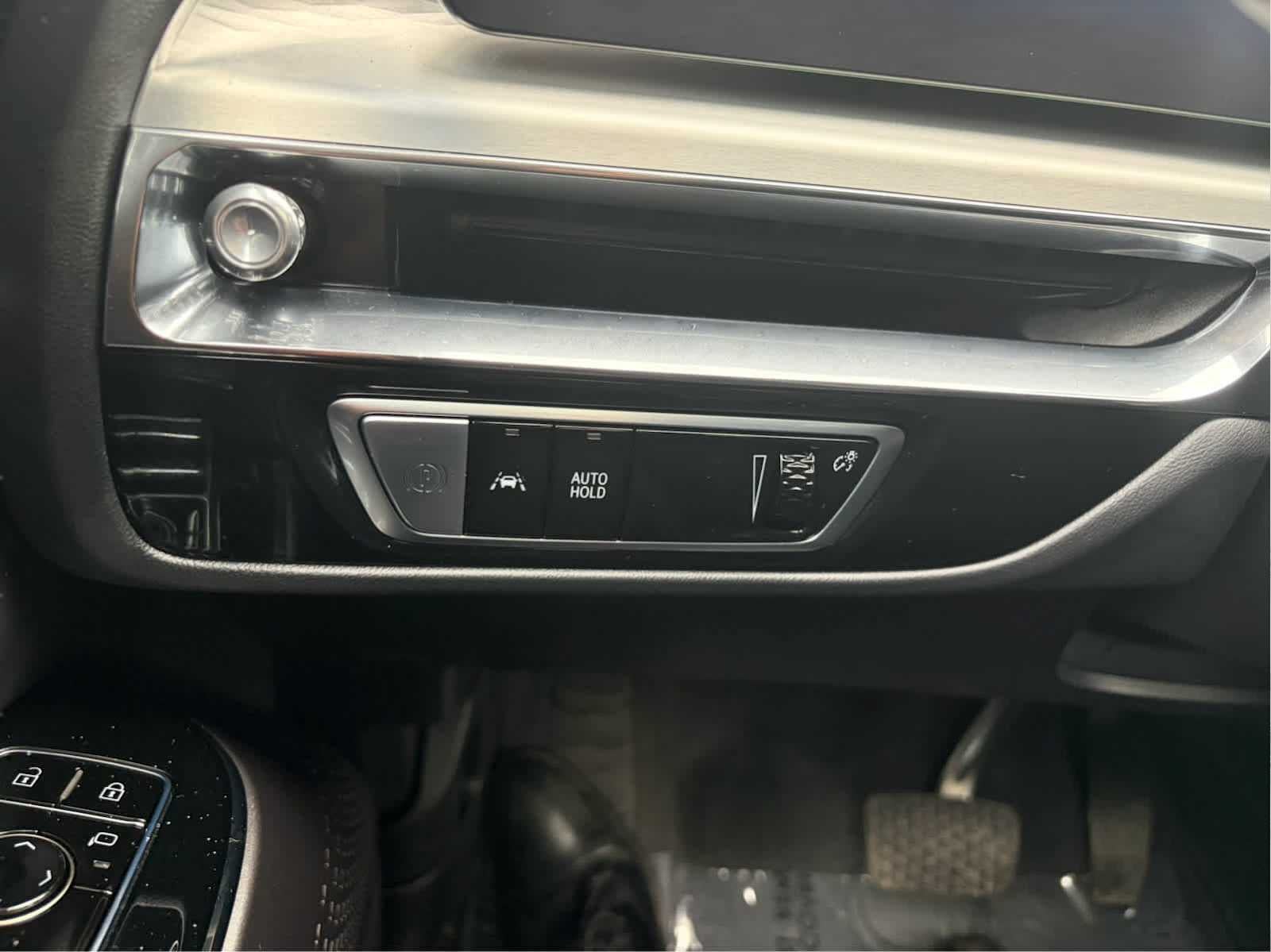 2024 Cadillac LYRIQ Luxury 1