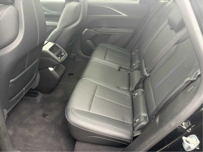 2024 Cadillac LYRIQ Luxury 1