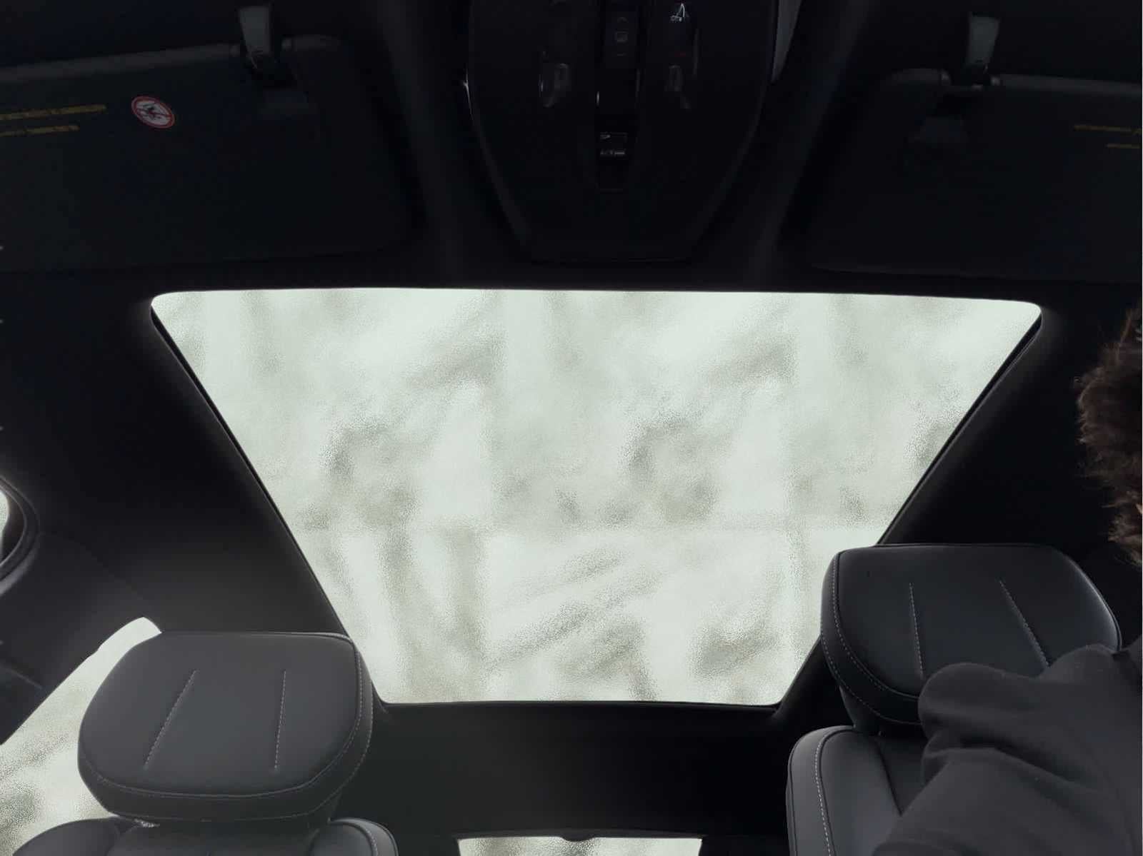 2024 Cadillac LYRIQ Luxury 1