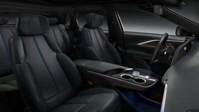 2025 Cadillac LYRIQ Luxury 2