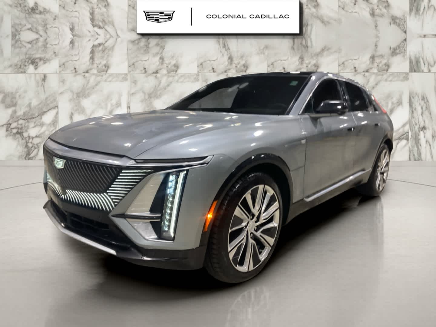 2024 Cadillac LYRIQ Luxury 3