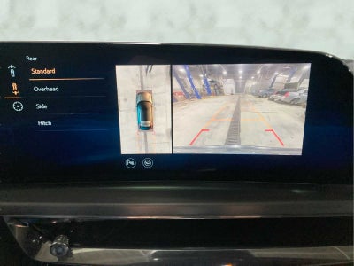 2024 Cadillac LYRIQ Luxury 3