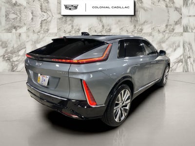 2024 Cadillac LYRIQ Luxury 3