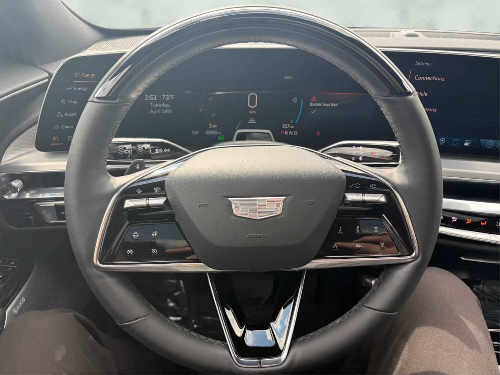 2024 Cadillac LYRIQ Luxury 3