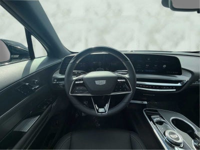 2024 Cadillac LYRIQ Luxury 3