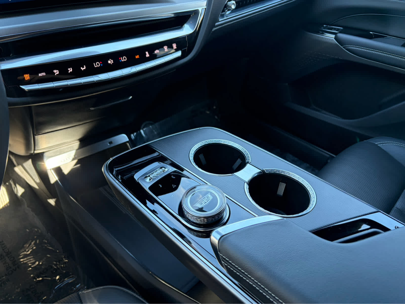2024 Cadillac LYRIQ Sport 1