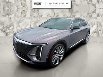 2025 Cadillac LYRIQ Luxury 3