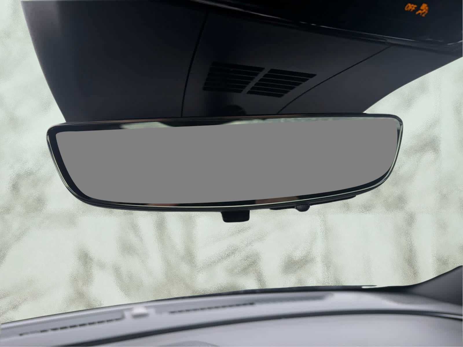 2025 Cadillac LYRIQ Luxury 3